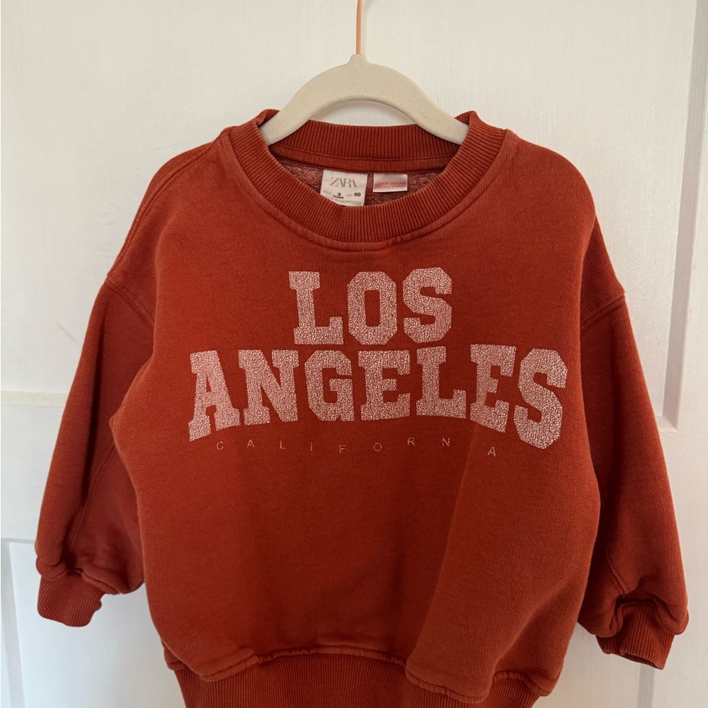 Zara Rust Orange 'Los Angeles' Crewneck Sweatshirt